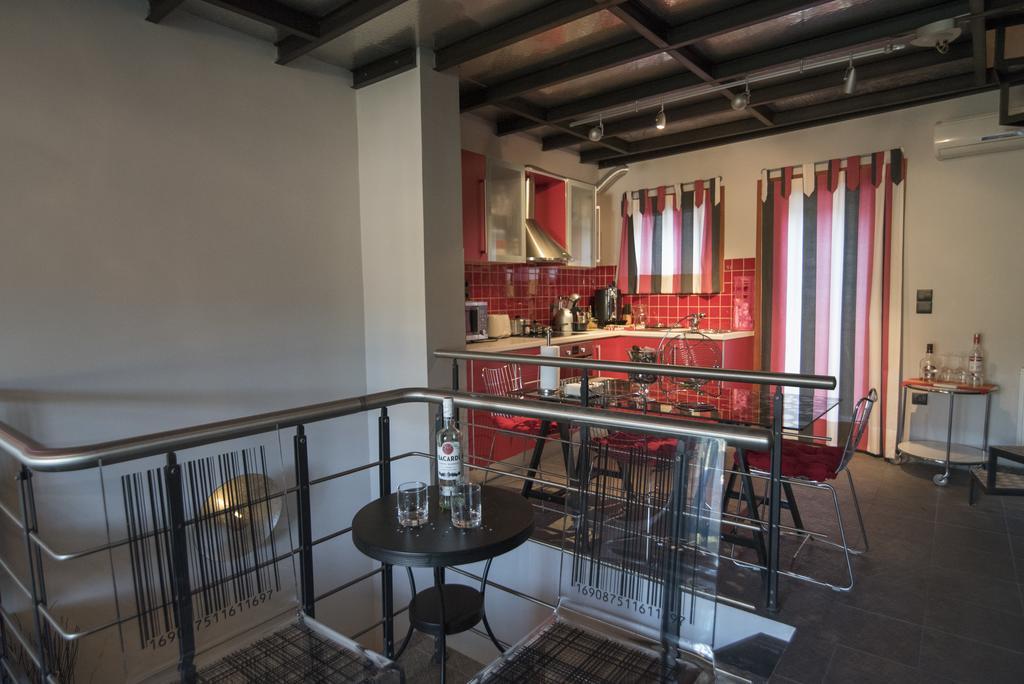 Odysseos St. Loft