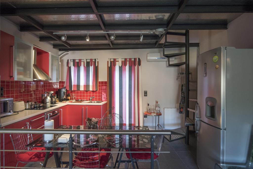 Odysseos St. Loft Holiday home